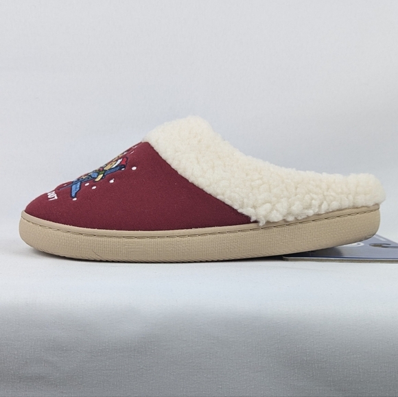 Life Is Good Slippers Winter Snow Bear Cardinal Embroidered Red M (7-8) NWT - Picture 5 of 13
